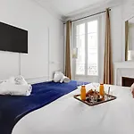 Tbs 318 - Superb Apartment With Eiffel Tower View